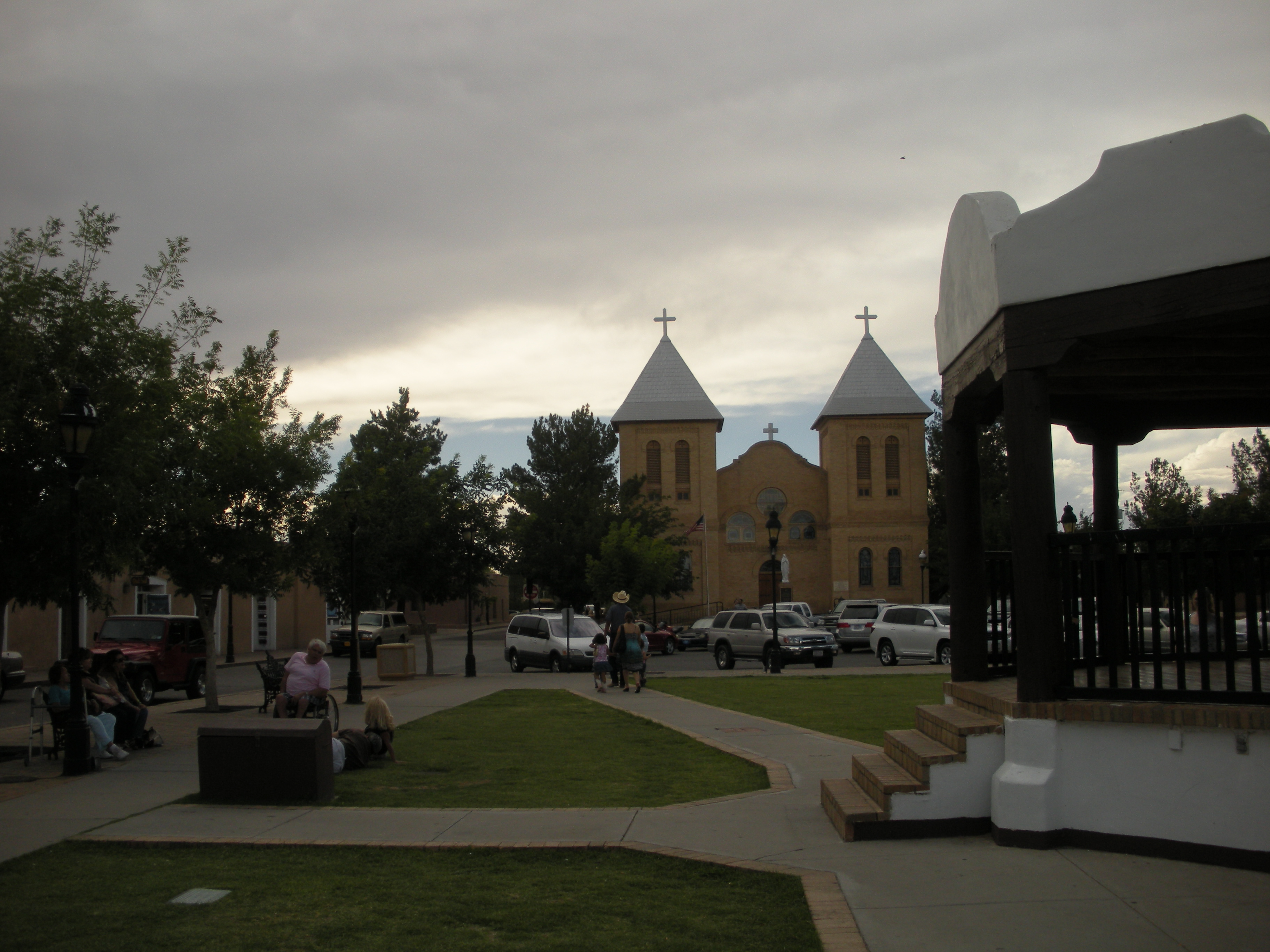 Territorial-style adobe buildings fronting Mesilla Plaza
