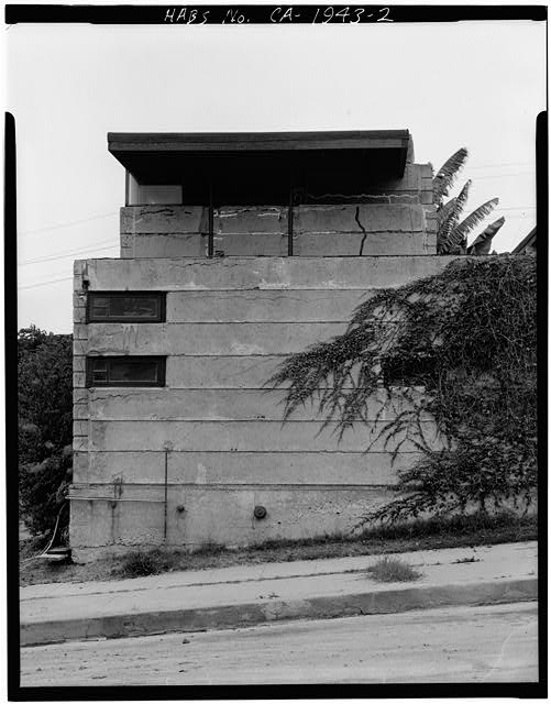 2.  Wall, Gravilla Street unit - Pueblo Ribera Court, 230 Granvilla Street, La Jolla, San Diego County, CA