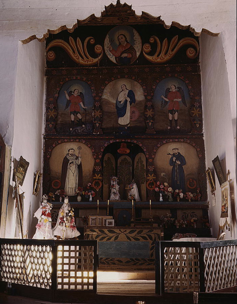 Main altar screen inside San José de Gracia Church